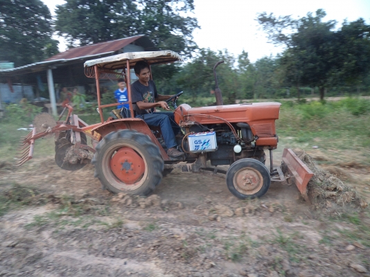 **40000บาท ขายรถไถคูโบต้าราคาถูกๆ เครื่องแน่นแรง อุปกร์ครบ ดันหน้า ผานหลัง