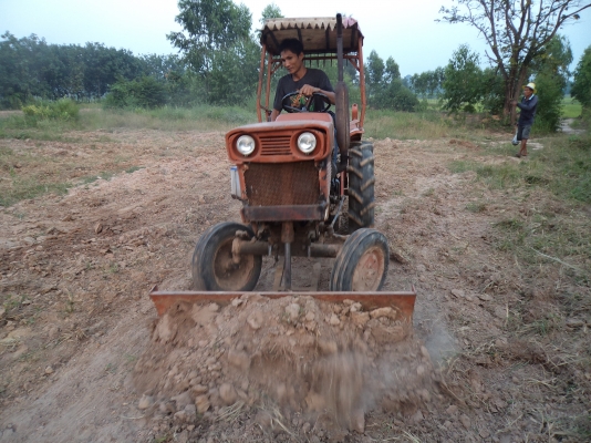 **40000บาท ขายรถไถคูโบต้าราคาถูกๆ เครื่องแน่นแรง อุปกร์ครบ ดันหน้า ผานหลัง