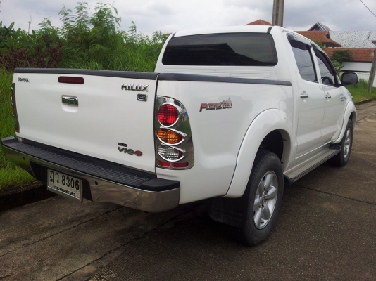 ขายด่วน! วีโก้พรีรันเนอร์4ประตูตัวท็อปปี 2010