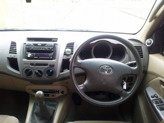 ขายด่วน! วีโก้พรีรันเนอร์4ประตูตัวท็อปปี 2010