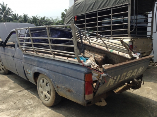 ขายซากbig M แค๊ปโค้งเครื่องฝาแดงพร้อมเล่มทะเบียน 43000 บาท