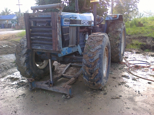 ขาย รถไถ Ford 7840  6สูบ