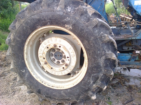 ขาย รถไถ Ford 7840  6สูบ