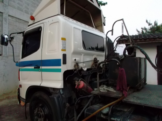 ขายด่วนสิบล้อหัวลากMAGAเครือง260แรงม้าปี47