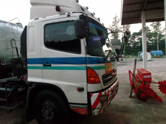 ขายด่วนสิบล้อหัวลากMAGAเครือง260แรงม้าปี47