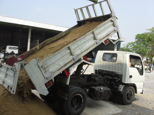 ขาย ISUZU NKR ดั๊มพ์ ขาย ISUZU NKR ดั๊มพ์