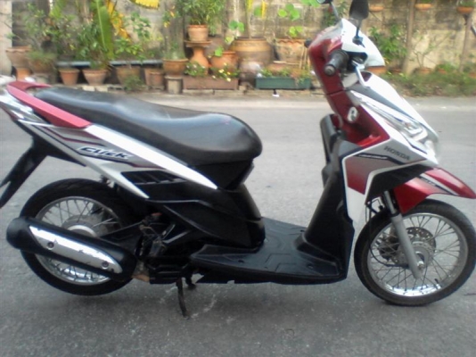 ขาย3รุ่นสวย ดี ไม่แพง ฟิโอเร่ คลิ๊กคาร์บู คลิ๊กไอ110 ขาย3รุ่นสวย ดี ไม่แพง ฟิโอเร่ คลิ๊กคาร์บู คลิ๊กไอ110