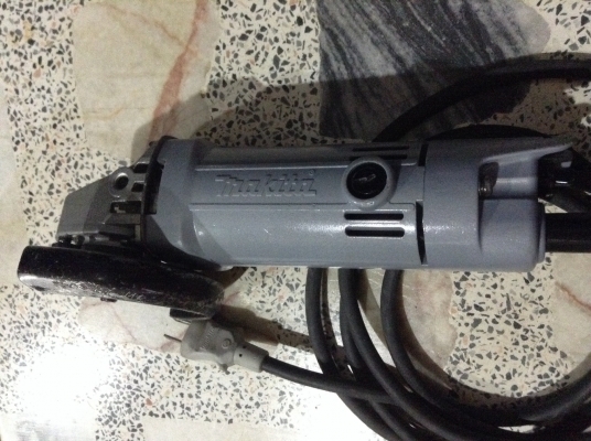 ขายหินเจียร์ 4" ยี่ห้อ มากีต้า รุ่น 9500NB