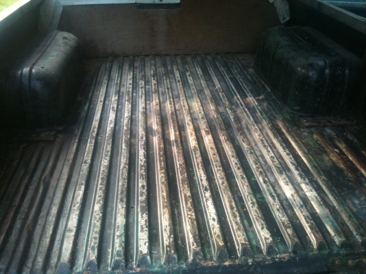 DATSUN 620 ห้าขอ สีเขียวดำสวย ไฟนอน เครื่อง 3S auto ติดแก๊ส สีเครื่องแก๊สลงเล่มแล้ว ขาย 49,000 บาท DATSUN 620 ห้าขอ สีเขียวดำสวย ไฟนอน เครื่อง 3S auto ติดแก๊ส สีเครื่องแก๊สลงเล่มแล้ว ขาย 49,000 บาท