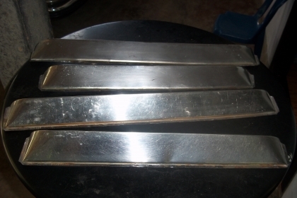 ขายกันสาบประตูรถเบนซ์ห่างปลา 200C