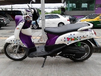 ขาย Yamaha Fino ราคาถูก สีขาว ม่วง ไมล์แยก  14500 บาท    0928363262 เปิ้ล