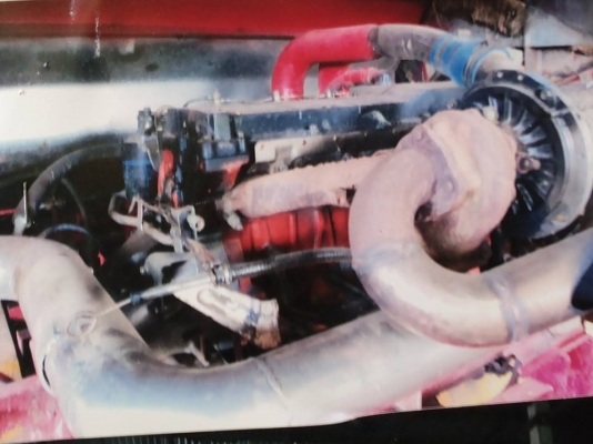 ขายรถเกี่ยว ไอ้หนุ่มไวไฟ และรุ่นปลดหนี้ ปี52-53 มีสี่คันแบ่งขายหนึ่งคันเลือกไ ด้เลยครับ 088-2802318 ต่อลองได้นะครับ