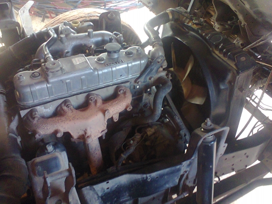 ขายสี่ล้อ 88 เพลาลอย หัวการ์ตูน เกียร์สั้น เครื่องดี แชชซีสวย ภายในครบไม่โทรม(หลืองวด 155000)