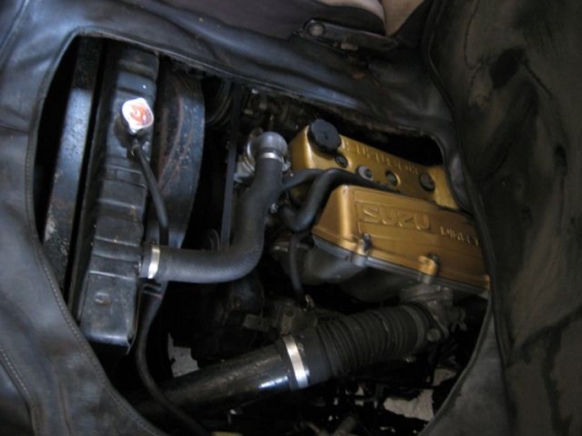 ขาย ISUZU BUDDY ปี94 หลังคาสูง  สภาพสวยเดิมๆ เครื่อง ช่วงล่างดีมาก แอร์เย็น หน้าหลัง มีกระจกกั้นห้องคนขับ เบาะครบ ภายในสวยมาก เอกสารครบพร้อมโอน