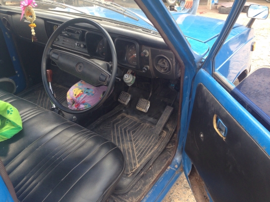 TOYOTA RN20 - 5 ขอ เครื่องยนต์ 2Y รถสวยทั้งคันพร้อมใช้งานได้เลย ภายในคอนโซลสวยครบพร้อม ภายนอกกระบะไม่มีผุกร่อน ช่วงล่างคัชซีสวย ล้อแม็กลายสวยทั้ง 4 ล้อ ยางสภาพดี 70\% พร้อมใช้งาน เอกสารทะเบียนครบพร้อม ราคาต่อรองได้ครับ