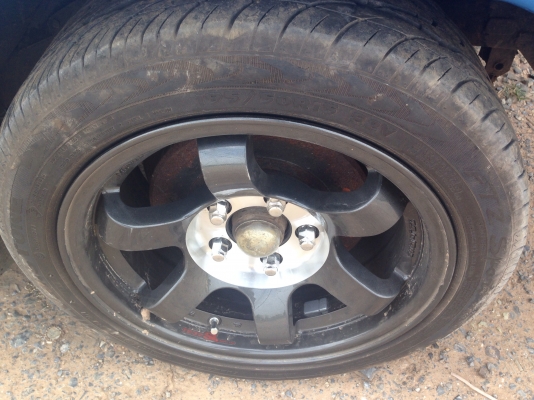 TOYOTA RN20 - 5 ขอ เครื่องยนต์ 2Y รถสวยทั้งคันพร้อมใช้งานได้เลย ภายในคอนโซลสวยครบพร้อม ภายนอกกระบะไม่มีผุกร่อน ช่วงล่างคัชซีสวย ล้อแม็กลายสวยทั้ง 4 ล้อ ยางสภาพดี 70\% พร้อมใช้งาน เอกสารทะเบียนครบพร้อม ราคาต่อรองได้ครับ