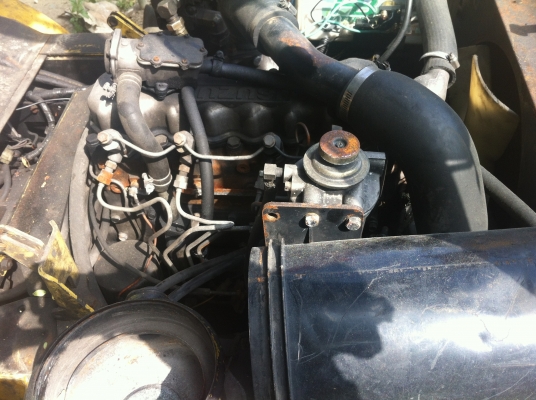 ขายรถฟอร์คลิฟต์  ราคาถูก.ขายเหมา แพคคู่ 400,000 ติดต่อ เบียร์. 087-8238885