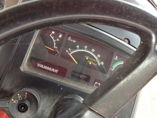 ขายรถไถยันม่า 45 แรงม้า  EF453T 9เกียร์เดินหน้า 9 เกียร์ถอยหลัง พร้อมโลตาลี่ และ ผานดันหน้า ในราคาพิเศษ ต่อลองได้จ้าา