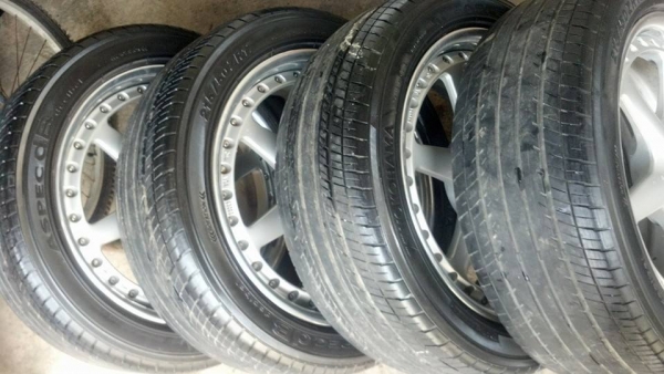 แม็กเจแปน super license ขอบ 17 กว้าง 8 นิ้วครึ้ง ขนาด 4 รู 114 แม็กเจแปน super license ขอบ 17 กว้าง 8 นิ้วครึ้ง ขนาด 4 รู 114