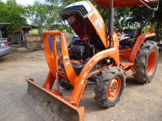 L3408 4WD พ.เพาเวอร์ ติดผานดันหนักสถาพสมบูรณ์ เกียร์ไม่ดัง เจ้าของรักษาดีมาก พร้อมเล่มทะเบียน