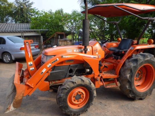 L3408 4WD พ.เพาเวอร์ ติดผานดันหนักสถาพสมบูรณ์ เกียร์ไม่ดัง เจ้าของรักษาดีมาก พร้อมเล่มทะเบียน L3408 4WD พ.เพาเวอร์ ติดผานดันหนักสถาพสมบูรณ์ เกียร์ไม่ดัง เจ้าของรักษาดีมาก พร้อมเล่มทะเบียน