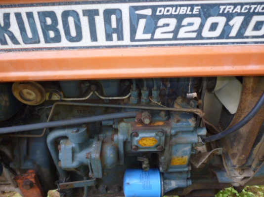 L2201 DT ขับเคลื่อน 4 ล้อ เก่าญี่ปุ่น ขนาด 22 แรงม้า เครื่อง 3 สูบ สภาพเดิมๆ เครื่องดี เกียร์ดี เข้าร่องอ้อยได้
