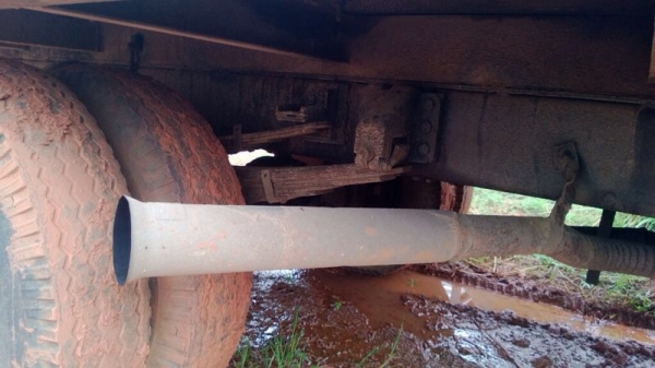 รถมิตซู 6 ล้อ ท้ายลาด 100 แรงม้า. ปี 36 สนใจติดต่อ 081 - 6079515 รถมิตซู 6 ล้อ ท้ายลาด 100 แรงม้า. ปี 36 สนใจติดต่อ 081 - 6079515