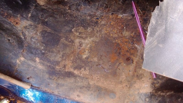 รถมิตซู 6 ล้อ ท้ายลาด 100 แรงม้า. ปี 36 สนใจติดต่อ 081 - 6079515 รถมิตซู 6 ล้อ ท้ายลาด 100 แรงม้า. ปี 36 สนใจติดต่อ 081 - 6079515