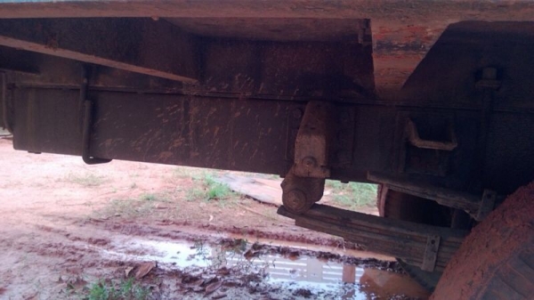 รถมิตซู 6 ล้อ ท้ายลาด 100 แรงม้า. ปี 36 สนใจติดต่อ 081 - 6079515 รถมิตซู 6 ล้อ ท้ายลาด 100 แรงม้า. ปี 36 สนใจติดต่อ 081 - 6079515