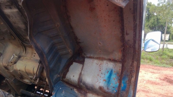 รถมิตซู 6 ล้อ ท้ายลาด 100 แรงม้า. ปี 36 สนใจติดต่อ 081 - 6079515 รถมิตซู 6 ล้อ ท้ายลาด 100 แรงม้า. ปี 36 สนใจติดต่อ 081 - 6079515