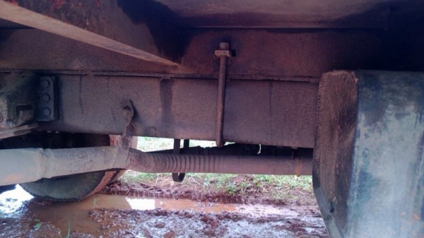 รถมิตซู 6 ล้อ ท้ายลาด 100 แรงม้า. ปี 36 สนใจติดต่อ 081 - 6079515 รถมิตซู 6 ล้อ ท้ายลาด 100 แรงม้า. ปี 36 สนใจติดต่อ 081 - 6079515