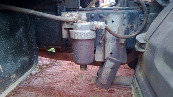 รถมิตซู 6 ล้อ ท้ายลาด 100 แรงม้า. ปี 36 สนใจติดต่อ 081 - 6079515 รถมิตซู 6 ล้อ ท้ายลาด 100 แรงม้า. ปี 36 สนใจติดต่อ 081 - 6079515