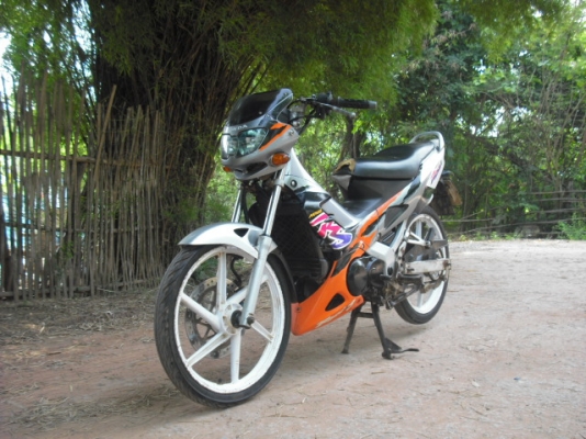 ขายHonda Dash ปี2545รถเดิมๆมีเล่มพร้อมชุดโอนราคา7,900บาท