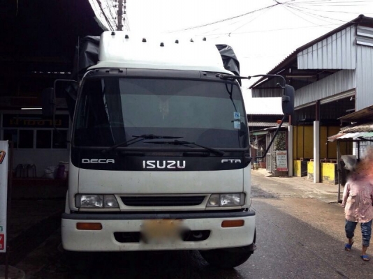 รถอีซูซุ 6 ล้อ รั้ว FTR  195 แรงม้า ปี 46   สนใจติดต่อ 081 - 6079515