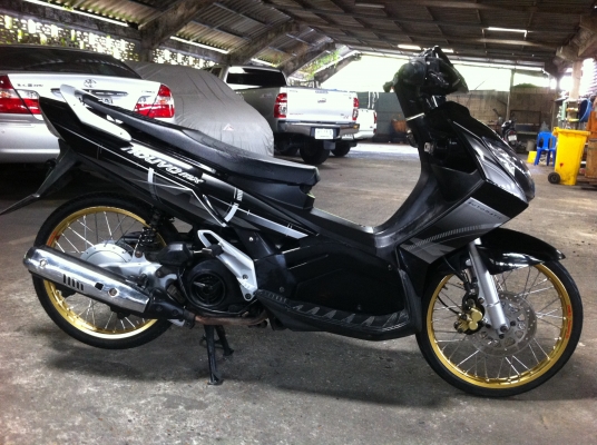 ขายนูโวmxครับ สภาพสวยเก็บใหม่ทั้งคัน พร้อมซิ่งครับ