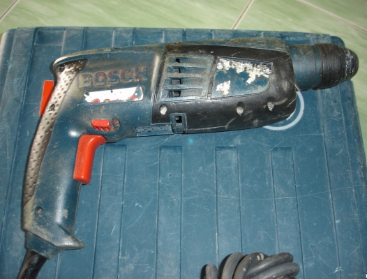 ขายสว่านโรตารี่ Bosch รุ่น GBH 2-18 RE (550w.)