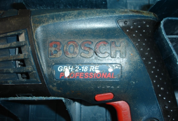 ขายสว่านโรตารี่ Bosch รุ่น GBH 2-18 RE (550w.)