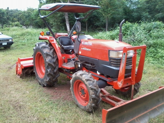 ขายรถไถ L4508 DI  อุปกรณ์ 3 อย่างครบ ใช้งานได้ทันที เอกสารพร้อมโอน