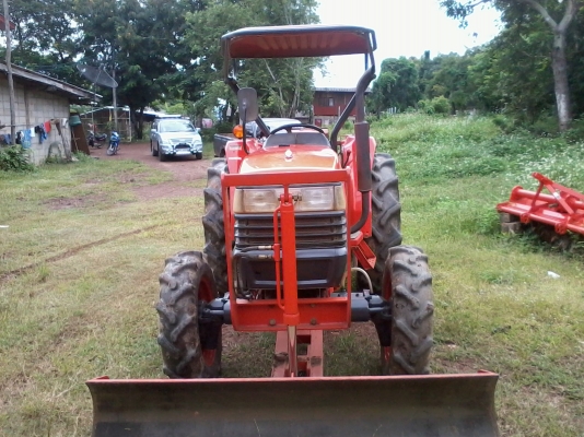 ขายรถไถ L4508 DI  อุปกรณ์ 3 อย่างครบ ใช้งานได้ทันที เอกสารพร้อมโอน