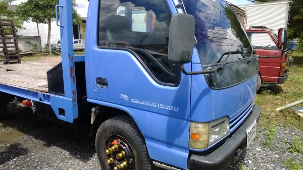 ขาย..หัว-คัสซี NPR130แรง ปี2546 รถห้างแท้ ใช้น้อย ไมล์ไม่ถึงแสน...รถเดิมๆ สวยมาก.. ขาย..หัว-คัสซี NPR130แรง ปี2546 รถห้างแท้ ใช้น้อย ไมล์ไม่ถึงแสน...รถเดิมๆ สวยมาก..