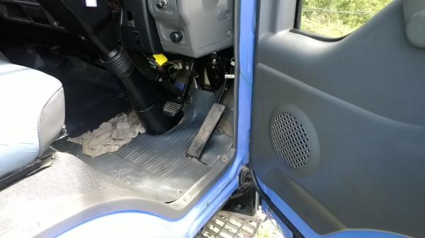 ขาย..หัว-คัสซี NPR130แรง ปี2546 รถห้างแท้ ใช้น้อย ไมล์ไม่ถึงแสน...รถเดิมๆ สวยมาก..