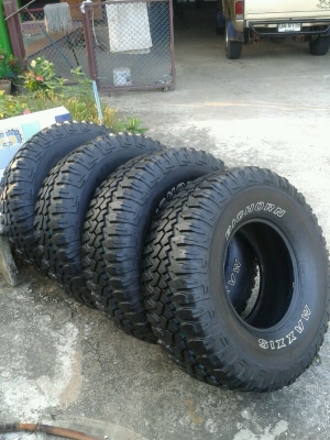 ขายยาง MUD 315/75R16 สวยๆ ขายยาง MUD 315/75R16 สวยๆ