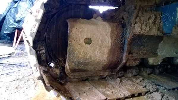 รถแบคโฮ ยี่ห้อ KOMATSU PC120-7