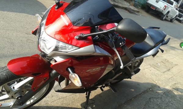 ขาย Honda CBR 250i ABS หัวฉีด เครื่องดี สภาพดี เดิมๆครับ