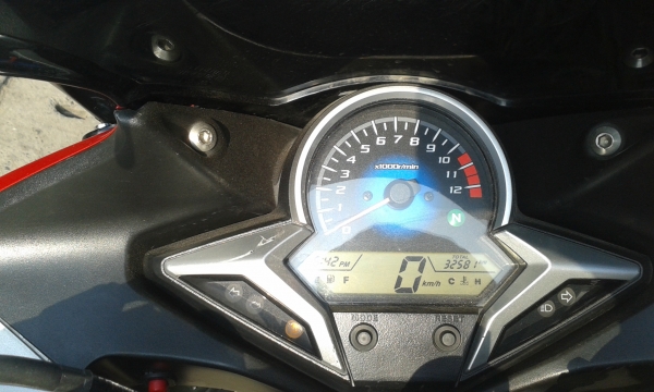 ขาย Honda CBR 250i ABS หัวฉีด เครื่องดี สภาพดี เดิมๆครับ