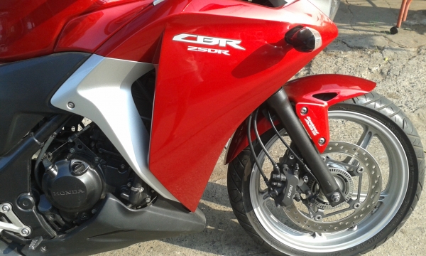 ขาย Honda CBR 250i ABS หัวฉีด เครื่องดี สภาพดี เดิมๆครับ