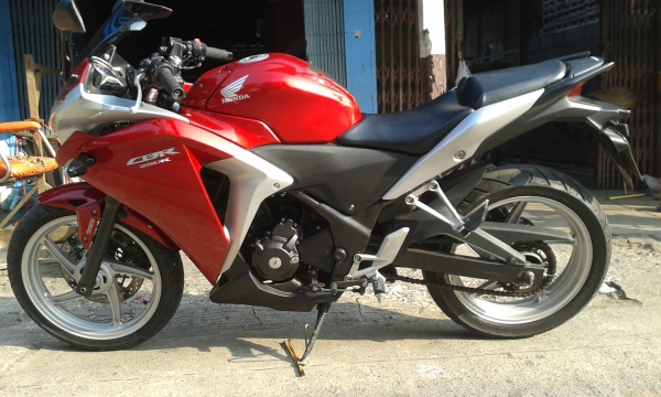 ขาย Honda CBR 250i ABS หัวฉีด เครื่องดี สภาพดี เดิมๆครับ