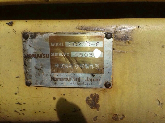 ขายแบคโฮ KOMATSU 200-6 95XXX สนใจโทร0819701072