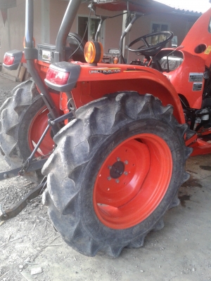 ขายรถไถ KUBOTA L 3608 (4WD) ขนาด 36 แรง ขายรถไถ KUBOTA L 3608 (4WD) ขนาด 36 แรง