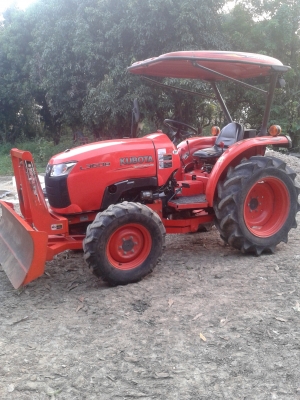 ขายรถไถ KUBOTA L 3608 (4WD) ขนาด 36 แรง ขายรถไถ KUBOTA L 3608 (4WD) ขนาด 36 แรง